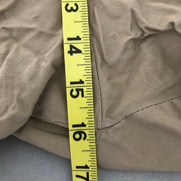 Bamboo Traders Women's Size 6 Tan Bermuda Shorts with Roll Tab - Picture 6 of 12